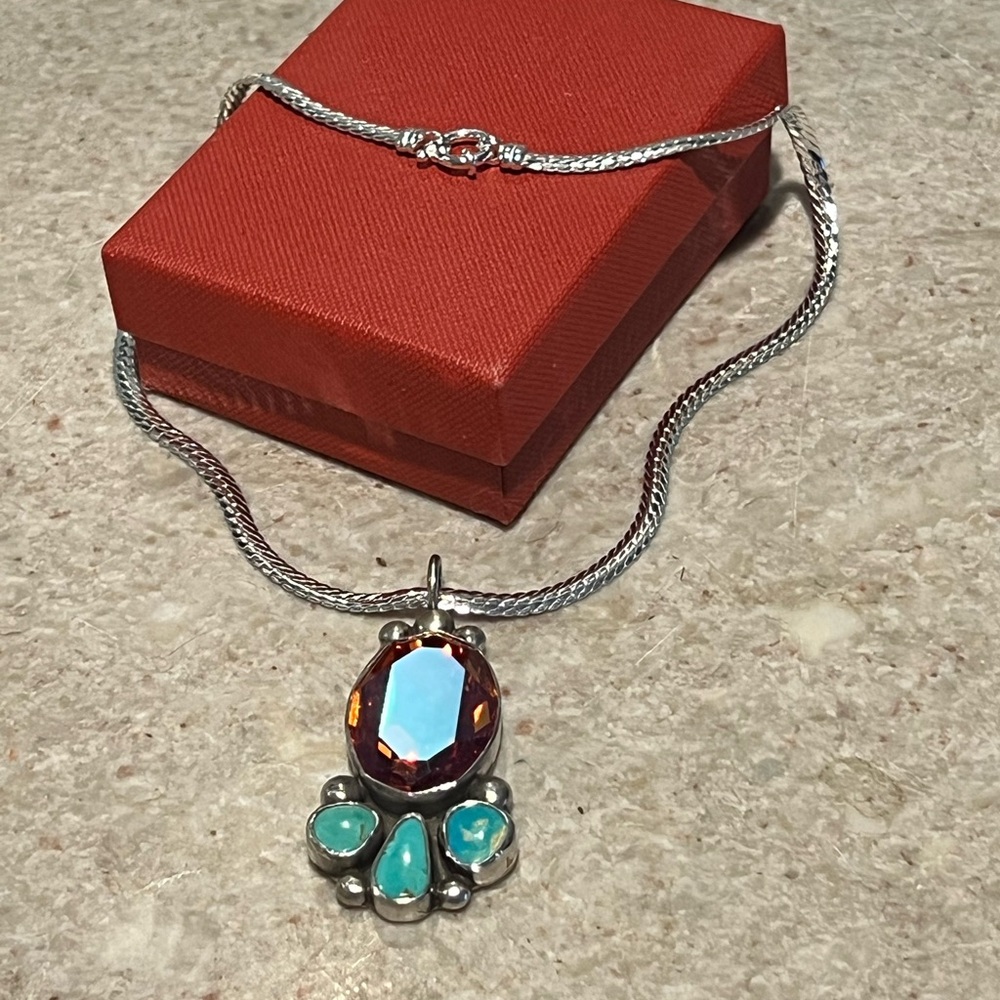 Mud Lowery Crystal & Turquoise Necklace- NIB - Picture 8 of 14